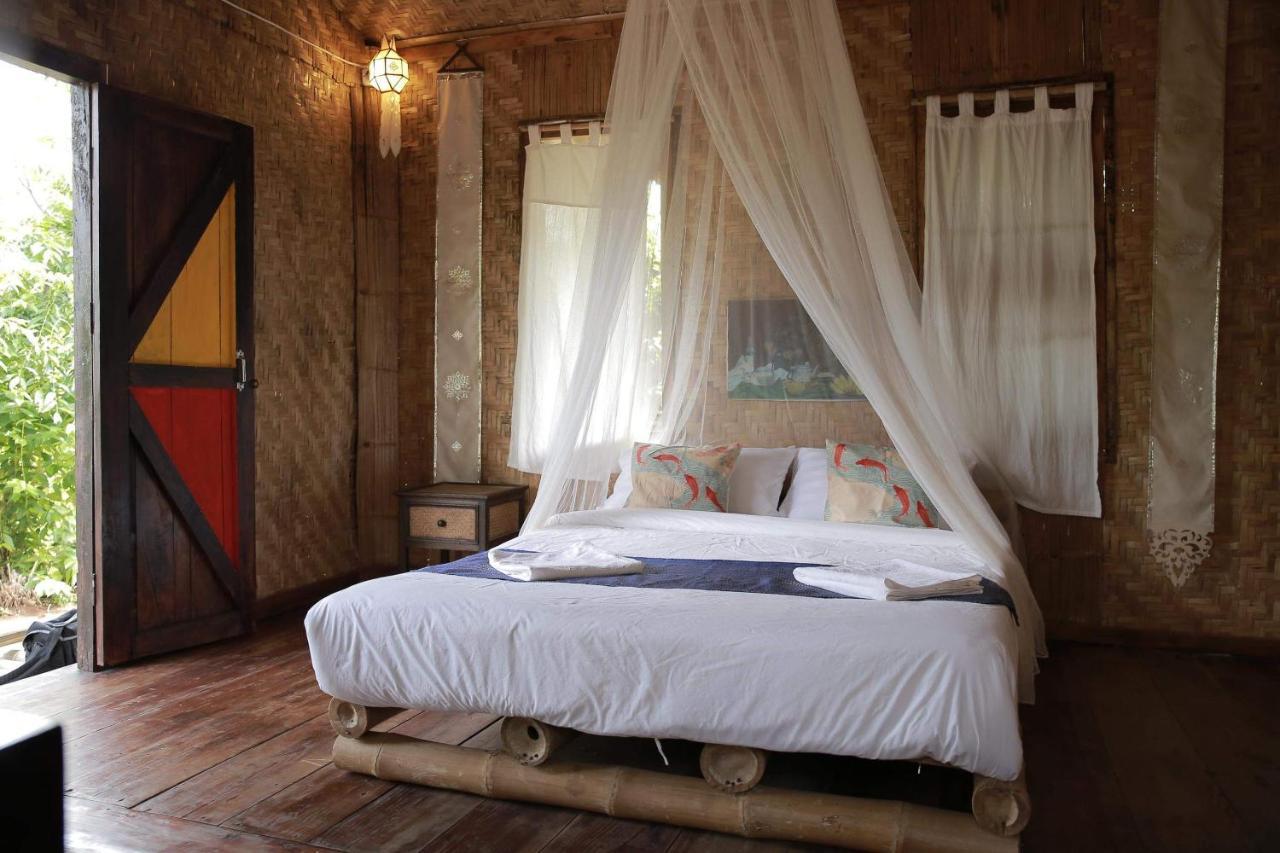 Nongtao Homestay Ban Dong Than ภายนอก รูปภาพ